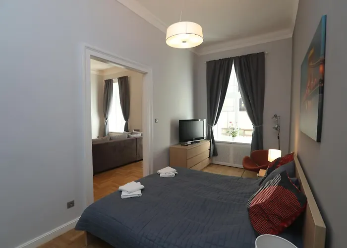 Supreme City Center Apartment
