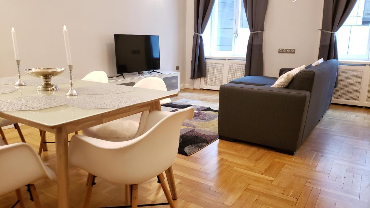 Supreme Center Apartmán *